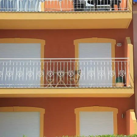 Apartment Palmeiras Reais 110 - 1dto *